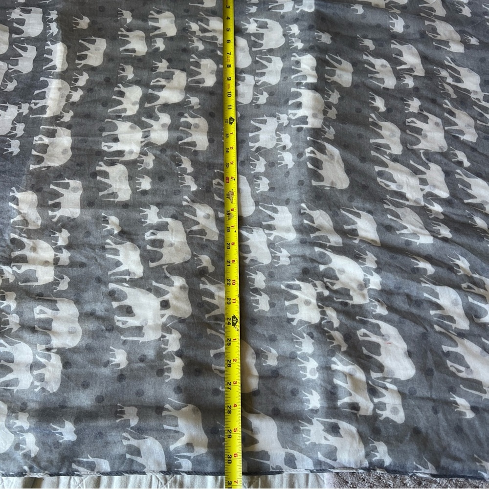 Assorted Patterned Scarves - Picture 10 of 16
